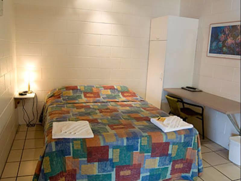 Barrier Reef Motel Innisfail Exterior foto